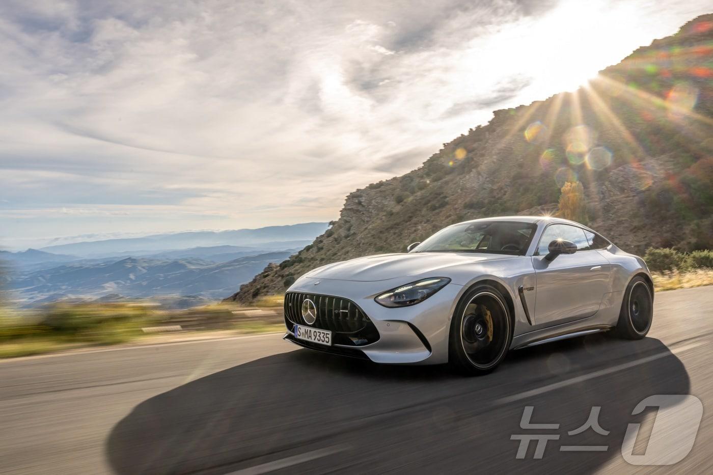 더 뉴 메르세데스-AMG GT&#40;메르세데스-벤츠 코리아 제공&#41;