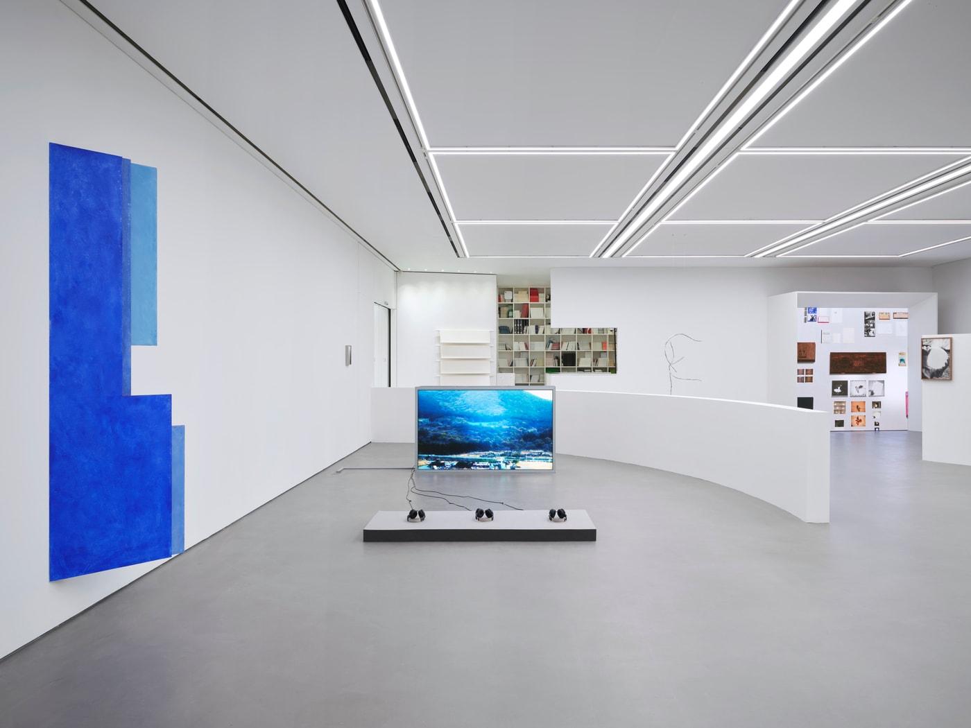 본문 이미지 - &#39;두산아트랩 전시 2025&#39; 전시 전경. 두산아트센터 두산갤러리, 서울, 2025.