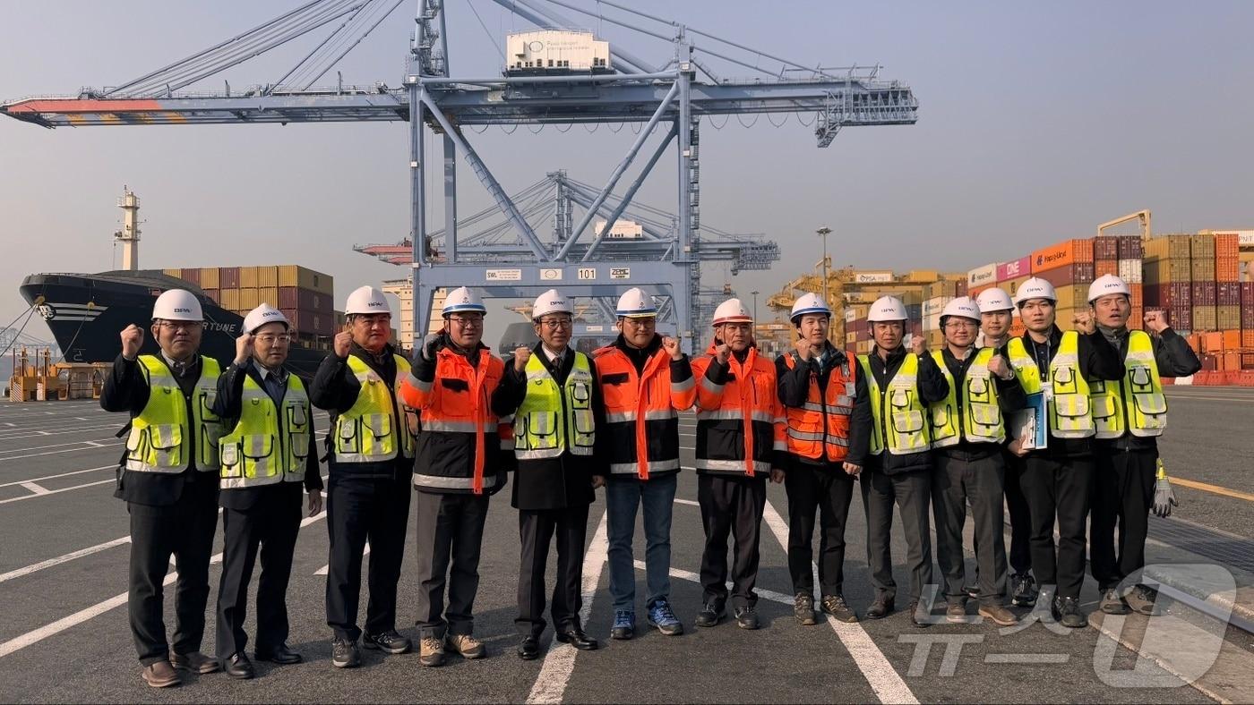 설 명절 대비 항만 현장 안전 점검 실시.&#40;부산항만공사 제공&#41;