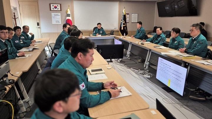 본문 이미지 - SR 설명절 특별수송 대책회의 모습.&#40;SR 제공&#41;