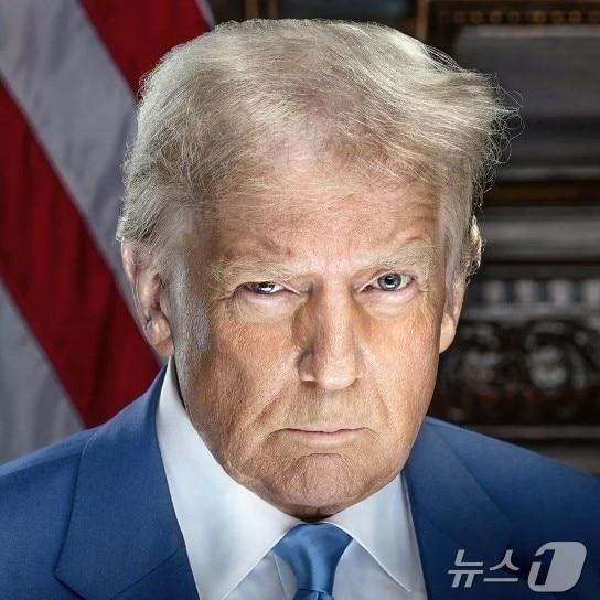 본문 이미지 - 백악관 홈페이지에 게재된 도널드 트럼프 미국 대통령 공식 사진. ⓒ News1 류정민 특파원