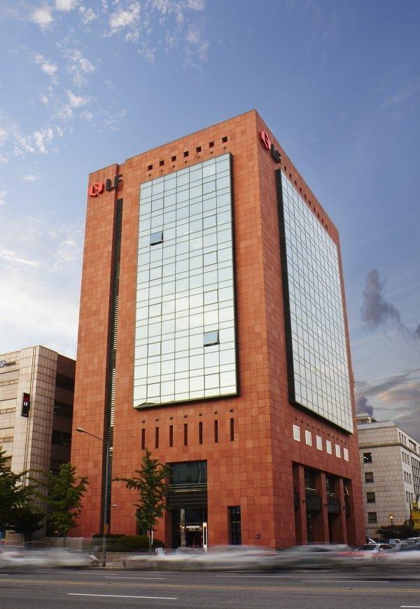 본문 이미지 - LF 사옥 전경.(LF제공)