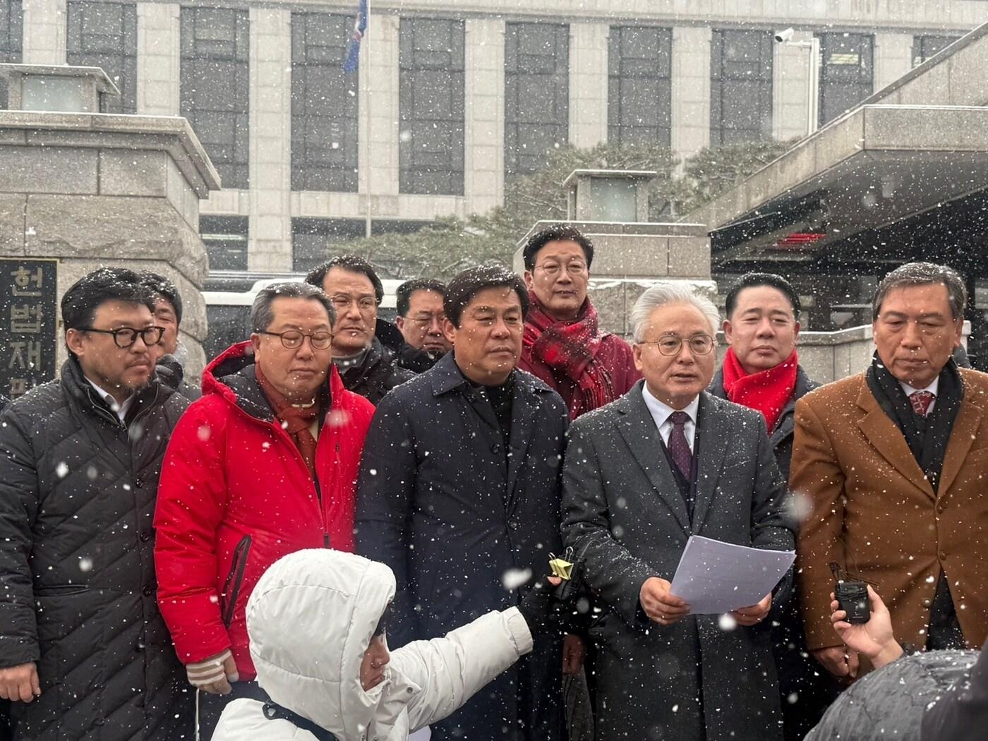 본문 이미지 - (자료제공=국민의힘 탄핵 반대 당협위원장 모임) ⓒ 뉴스1