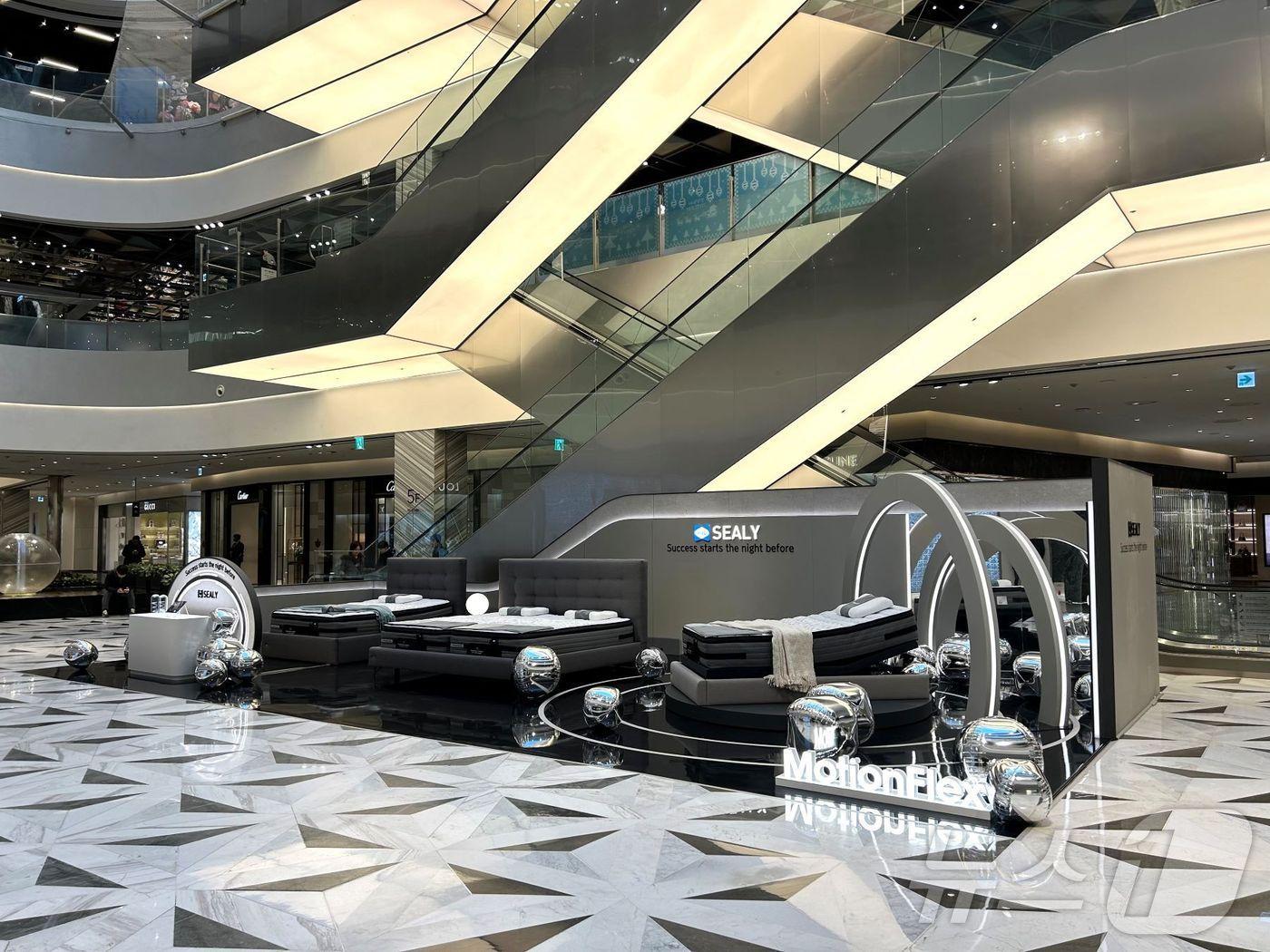 본문 이미지 - 씰리침대 모션플렉스 팝업스토어 전경 &#40;씰리침대 제공&#41;