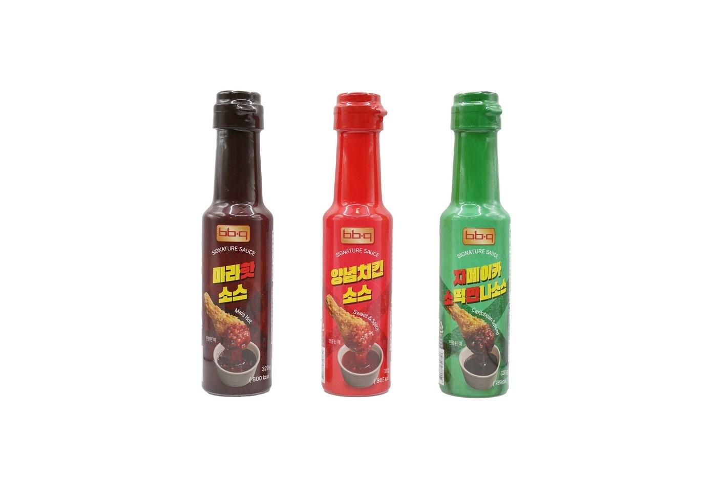 BBQ가 이마트에 인기 양념 시리즈인 양념치킨소스 3종(BBQ 제공).