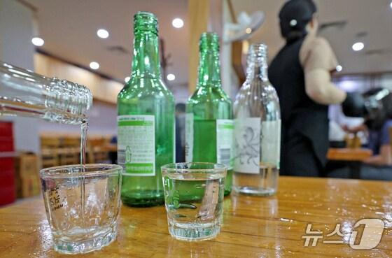 본문 이미지 - 음주(사진은 기사 내용과 무관함) / 뉴스1 ⓒ News1