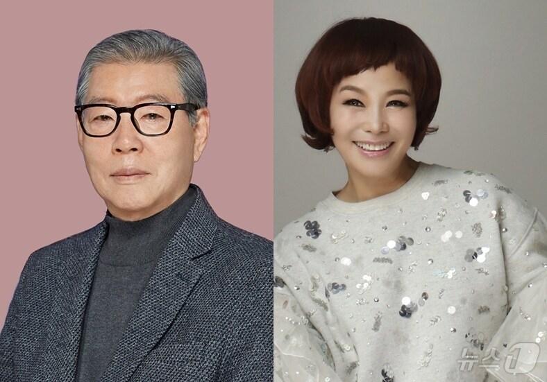 본문 이미지 -  제20회 ‘자랑스러운 전북인 상’ 수상자로 선정 유균 극동대학교 석좌교수&#40;왼쪽&#41;,와 가수 정현숙씨&#40;오른쪽&#41;&#40;재경전북특별자치도민회 제공&#41;/뉴스1