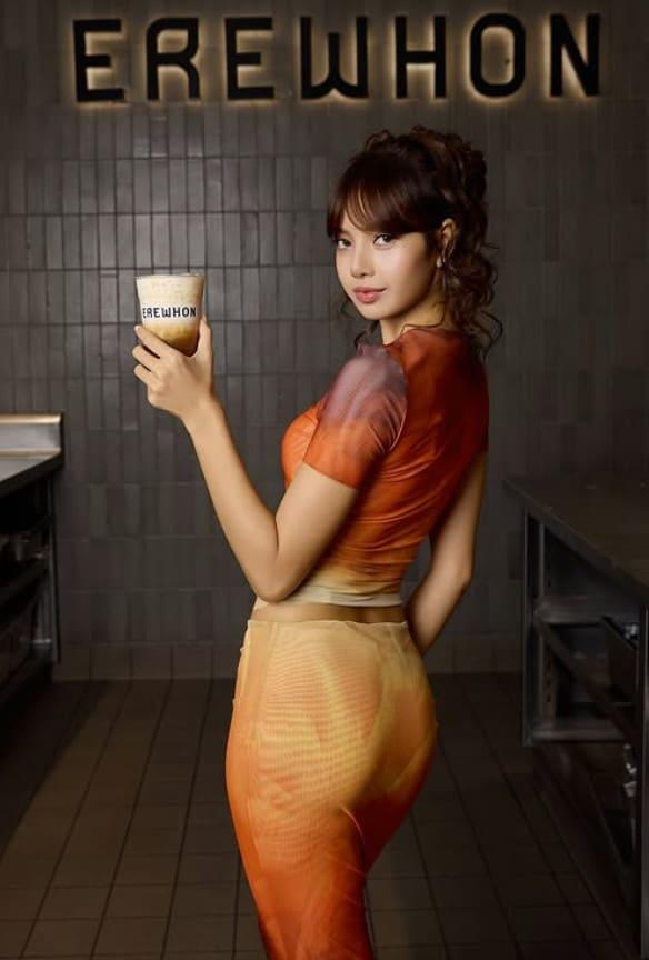 본문 이미지 - 리사