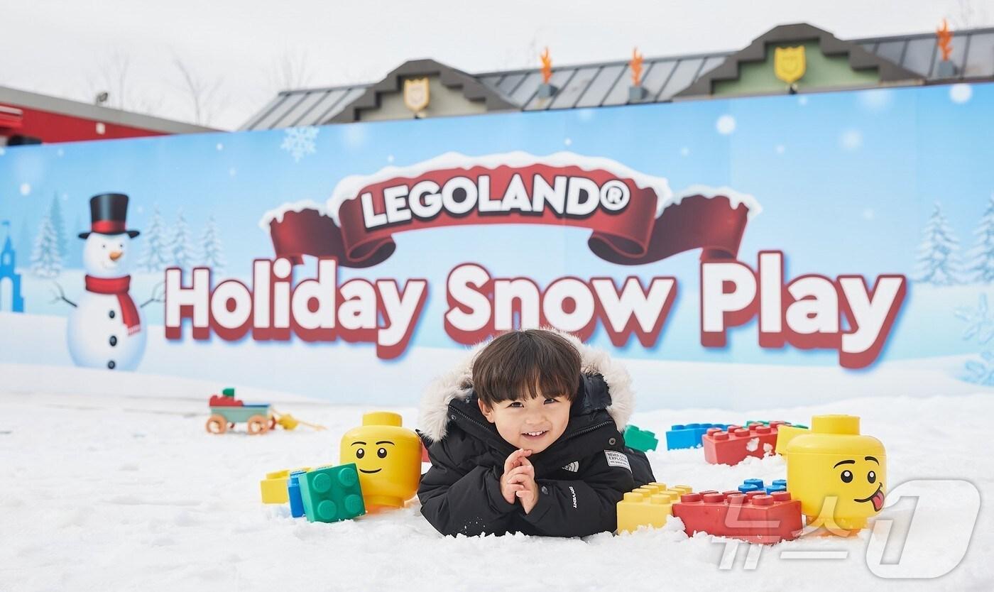 레고랜드, 겨울철 눈놀이장 ‘홀리데이 스노우 플레이(Holiday Snow Play) 개장.(레고랜드 제공)