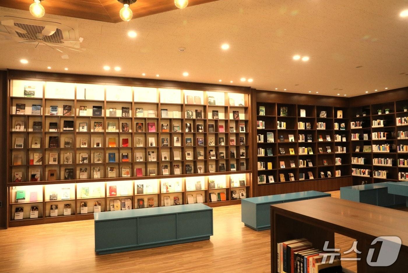 정독도서관 노벨문학라운지.&#40;서울교육청 제공&#41;