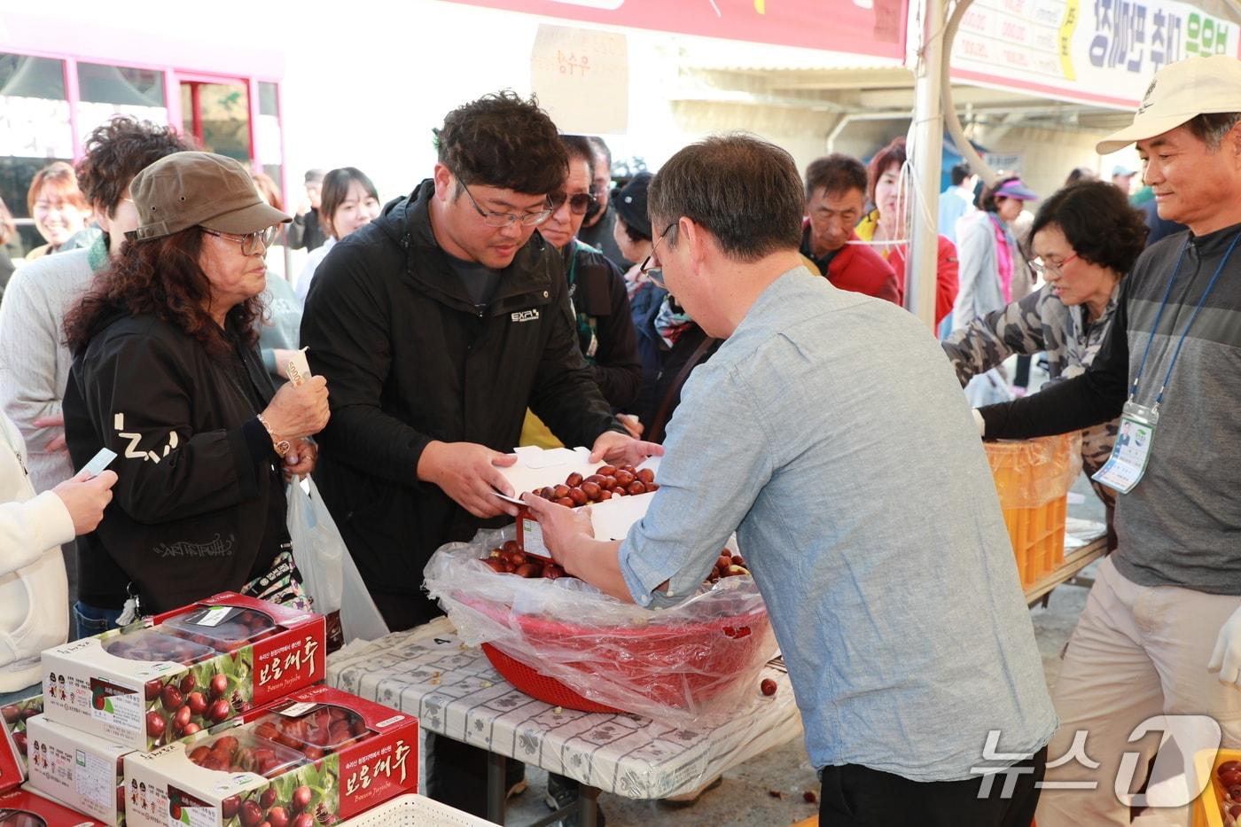 지난해 보은대추축제 판매장 (보은군 제공. 재판매 및 DB금지) /뉴스1 