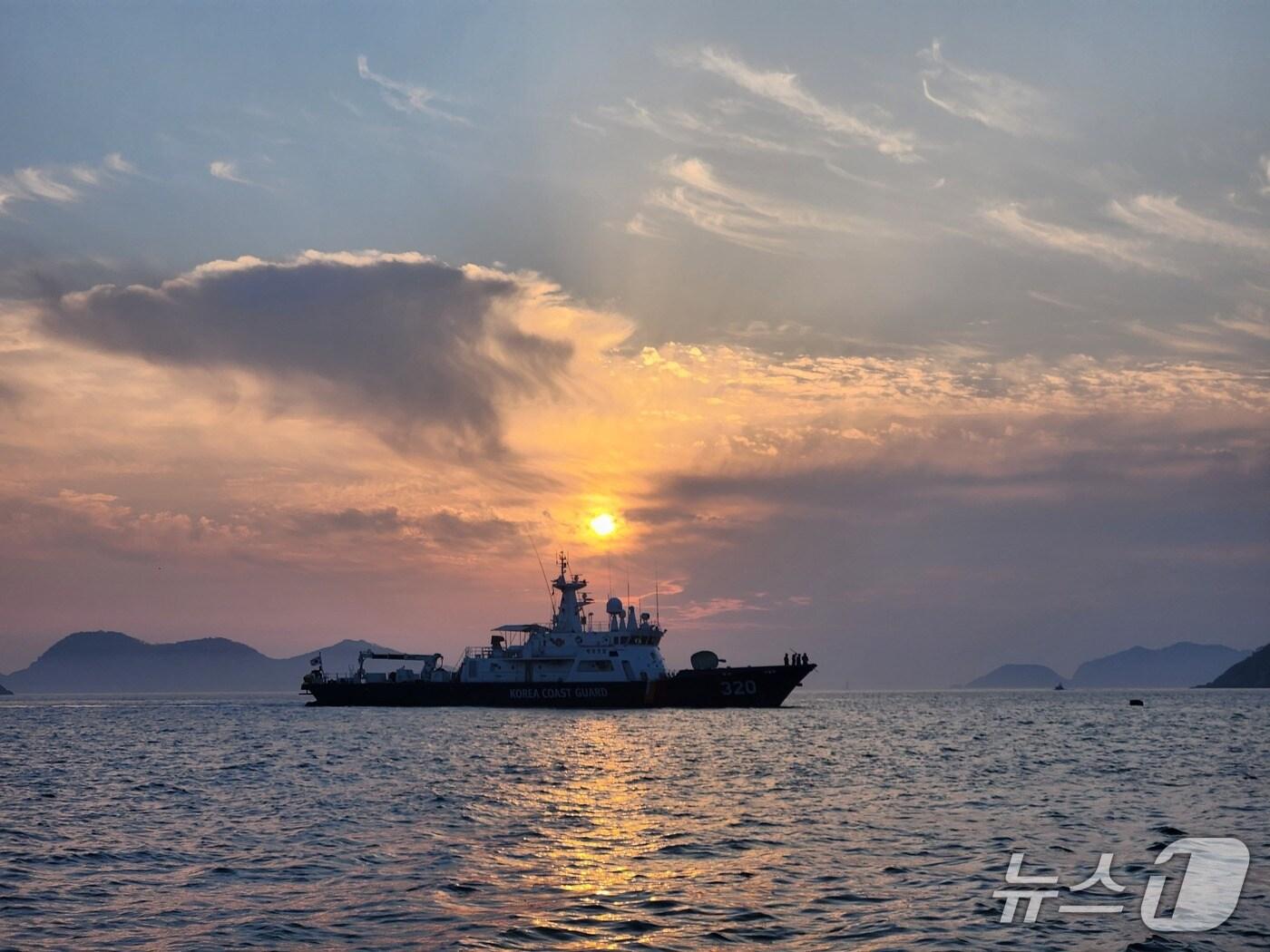 본문 이미지 - 보령해경 경비함정. / 뉴스1 