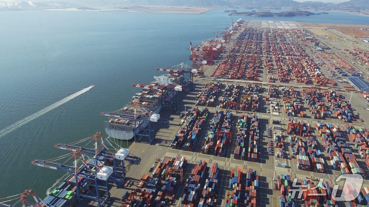 광양항 컨테이너부두. &#40;여수광양항만공사 제공&#41;