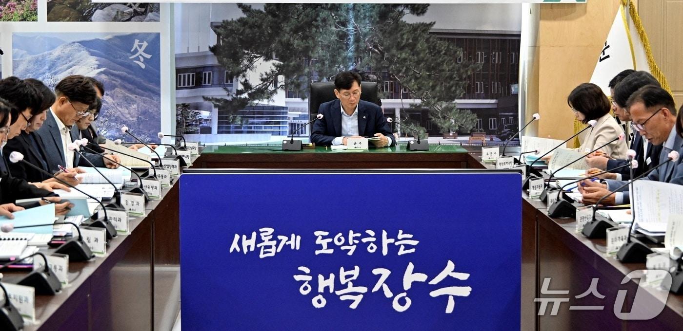 본문 이미지 - 전북 장수군은 '2027년~2028년 국가 예산 신규사업 발굴 보고회를 개최했다고 10일 밝혔다.(장수군 제공. 재판매 및 DB금지)