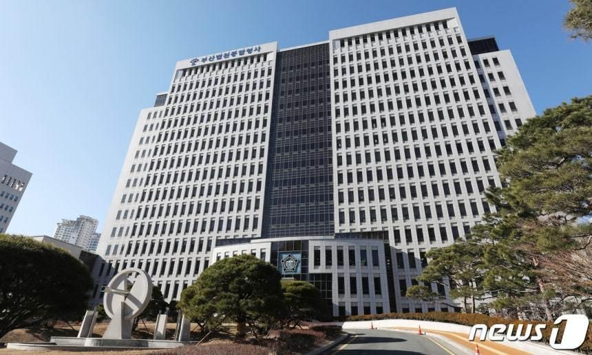 본문 이미지 - 부산고등·지방법원 전경 ⓒ News1 윤일지 기자