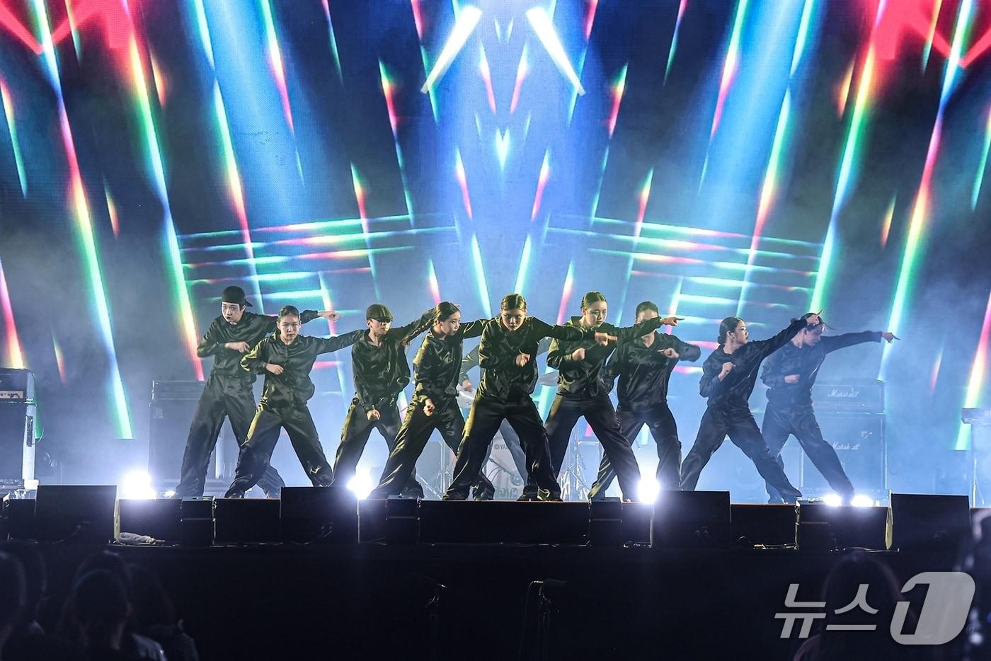 LG드림페스티벌 댄스 부문 대상을 수상한 유캔스트릿 공연 모습&#40;LG경북협의회제공. 재판매 및 DB금지&#41;/뉴스1