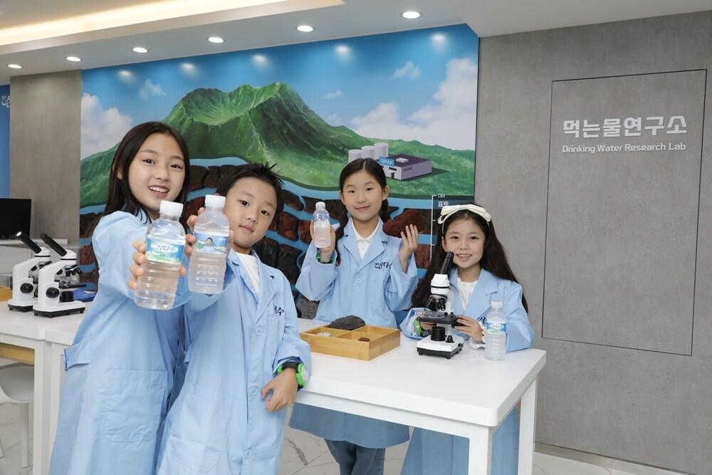 본문 이미지 - &#40;제주삼다수 제공&#41;