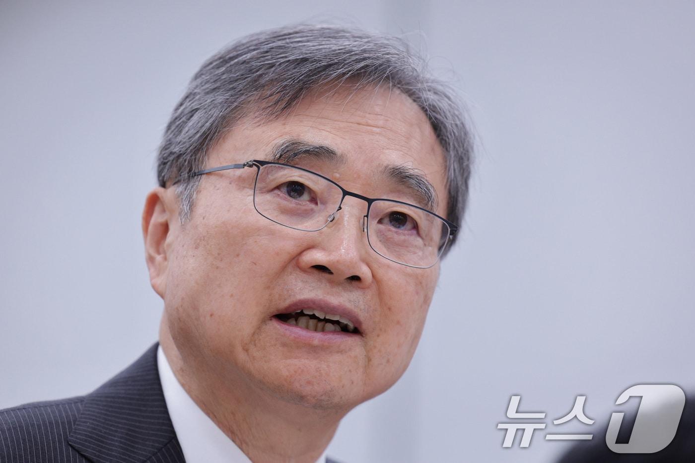 조현 외교부 장관이 13일 서울 여의도 국회 외교통일위원회에서 열린 외교부 등에 대한 국정감사에서 의원 질의에 답변하고 있다. 2025.10.13/뉴스1 ⓒ News1 신웅수 기자