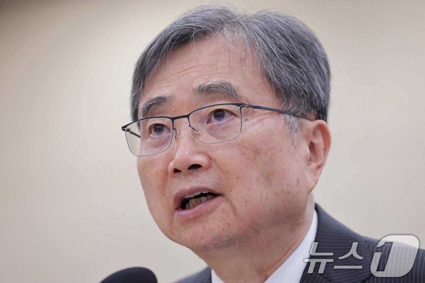 조현 외교부 장관이 13일 서울 여의도 국회 외교통일위원회에서 열린 외교부 등에 대한 국정감사에서 의원 질의에 답변하고 있다. 2025.10.13/뉴스1 ⓒ News1 신웅수 기자