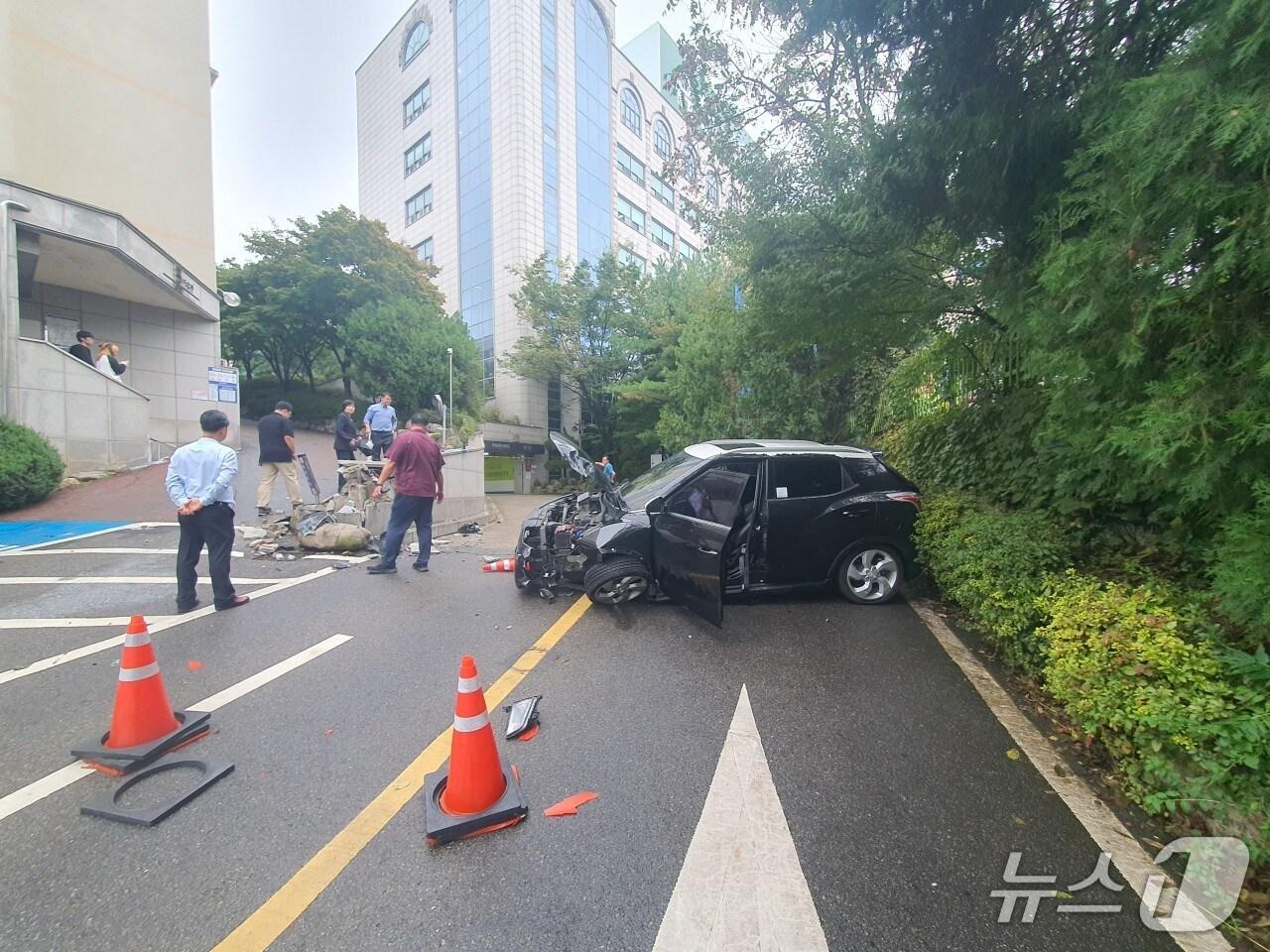 본문 이미지 - 사고현장&#40;경기 부천소방서 제공.재판매 및 DB금지&#41;