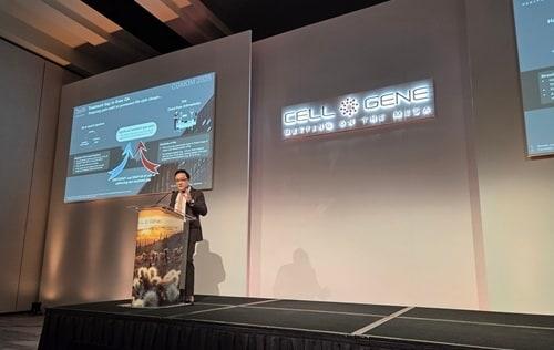 본문 이미지 -  메디포스트가 최근 미국 애리조나주 피닉스에서 개최된 'Cell & Gene Meeting on the MESA 2025(셀앤진 미팅 온더 메사)'에서 글로벌 임상개발 현황을 발표했다. (메디포스트 제공)