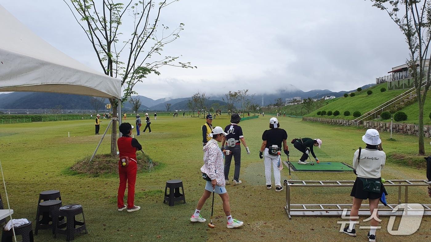 제2회 고령 대가야배 전국파크골프대회 예선전 모습(고령군 제공. 재판매 및 DB금지)/뉴스1