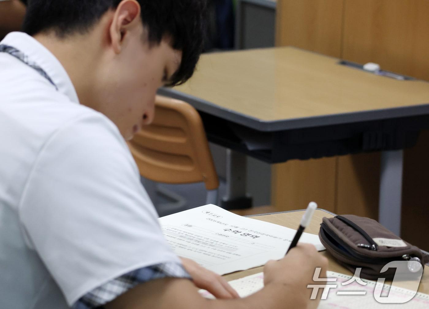 본문 이미지 - 학생들이 시험을 치르고 있다. &#40;사진 내용은 기사와 무관함&#41; /뉴스1 ⓒ News1 유경석 기자