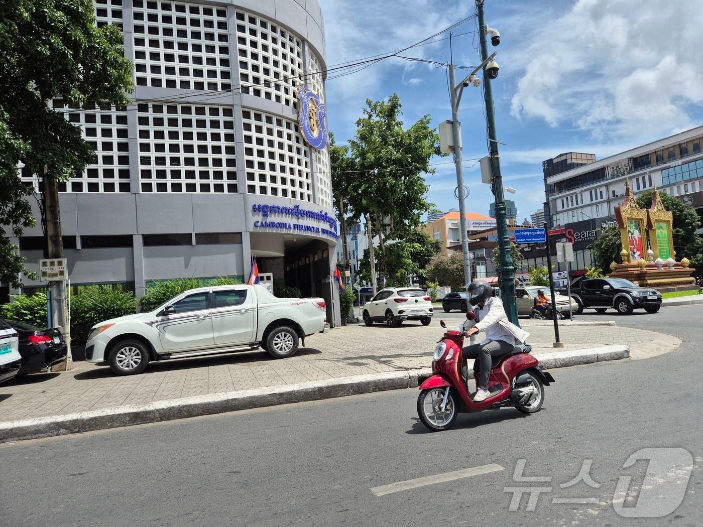 본문 이미지 - 캄보디아 프롬펜 수도 도심 전경 ⓒ News1 김대벽기자