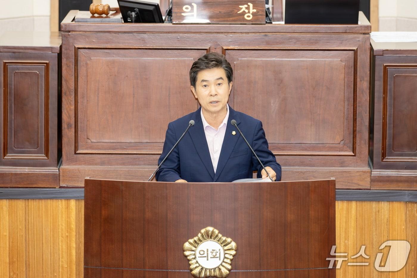 강승수 구미시의원이 15일 임시회에서 발언하고 있다. &#40;구미시의회 제공. 재판매 및 DB금지&#41;/뉴스1