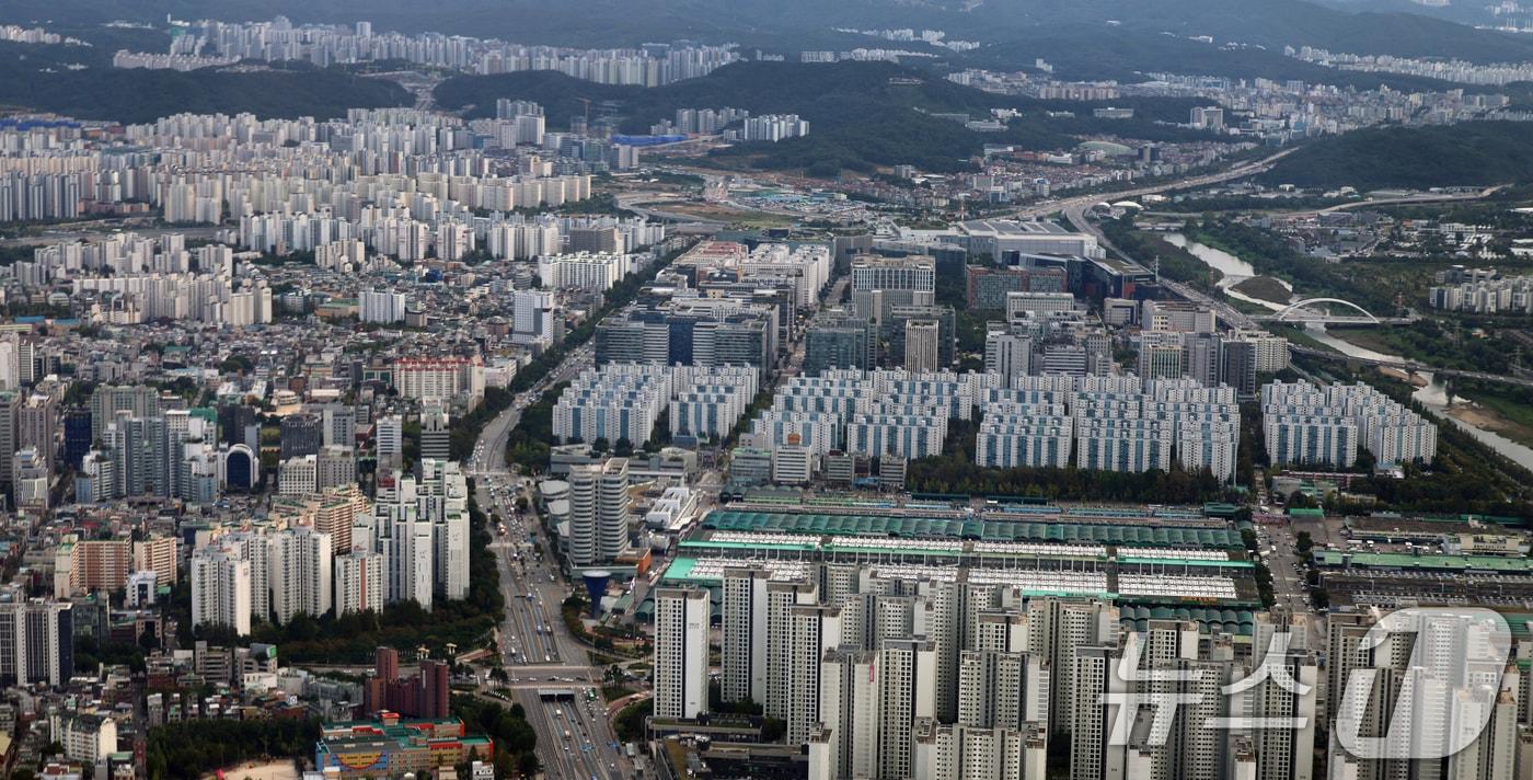 서울 아파트 단지. 2025.10.15/뉴스1 ⓒ News1 황기선 기자