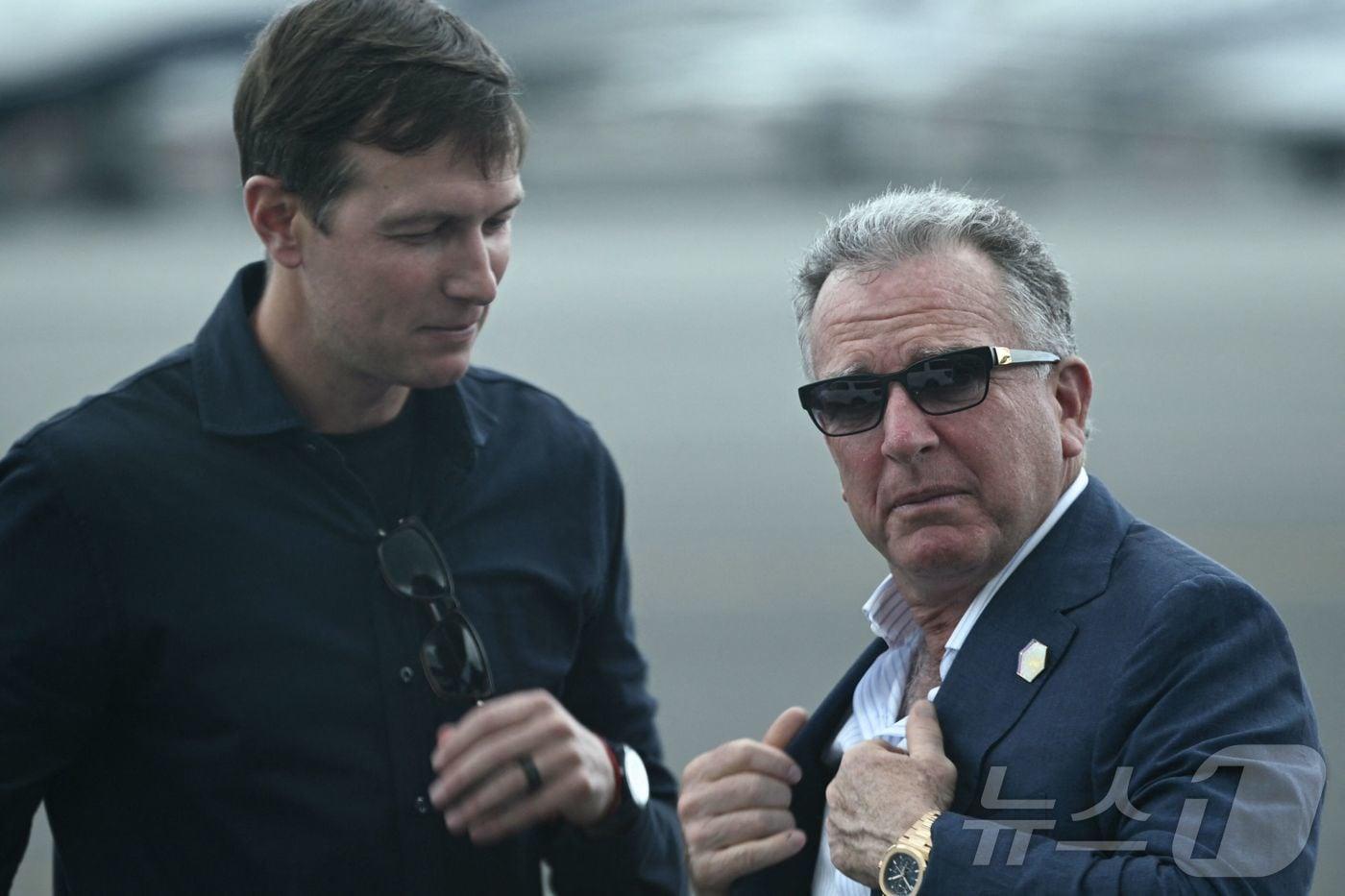 가자지구 휴전 협상을 이끌어 온 쿠슈너&#40;왼쪽&#41;와 위트코프. 2025.07.13 ⓒ AFP=뉴스1 ⓒ News1 이지예 객원기자