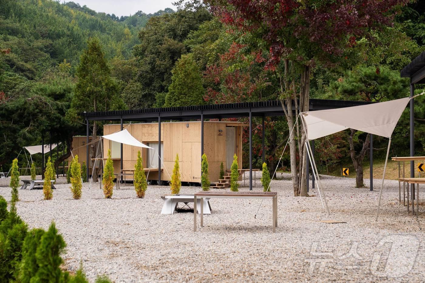 오는 31일부터 일반에 공개되는 '스노우피크 에버랜드 캠프필드'(에버랜드 제공) 