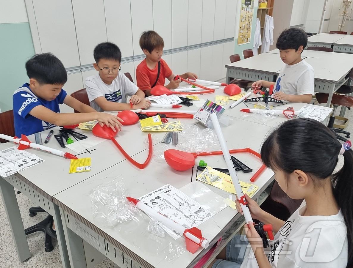 본문 이미지 - 교육부의 제2차 ‘사교육 부담 없는 지역․학교’ 공모사업에서 포항시와 상주시, 영천시, 울릉군 등 경북 4곳이 선정됐다.&#40;경북교육청 제공. 재판매 및 DB금지&#41; /뉴스1