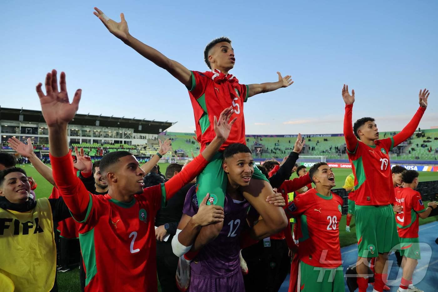 결승 진출 후 기뻐하는 모로코 U20 대표팀ⓒ AFP=뉴스1