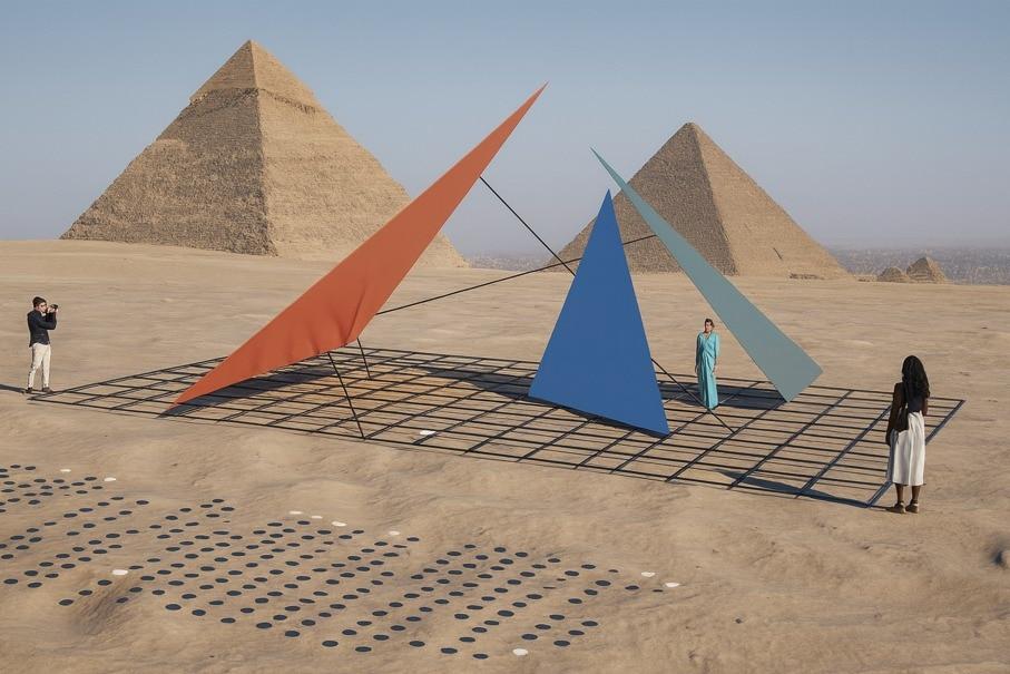 본문 이미지 - 박종규 &lt;영원의 코드&#40;Code of the Eternal&gt; 설치 예시 이미지. &#40;Studio J.Park / 이앤아트 제공&#41;