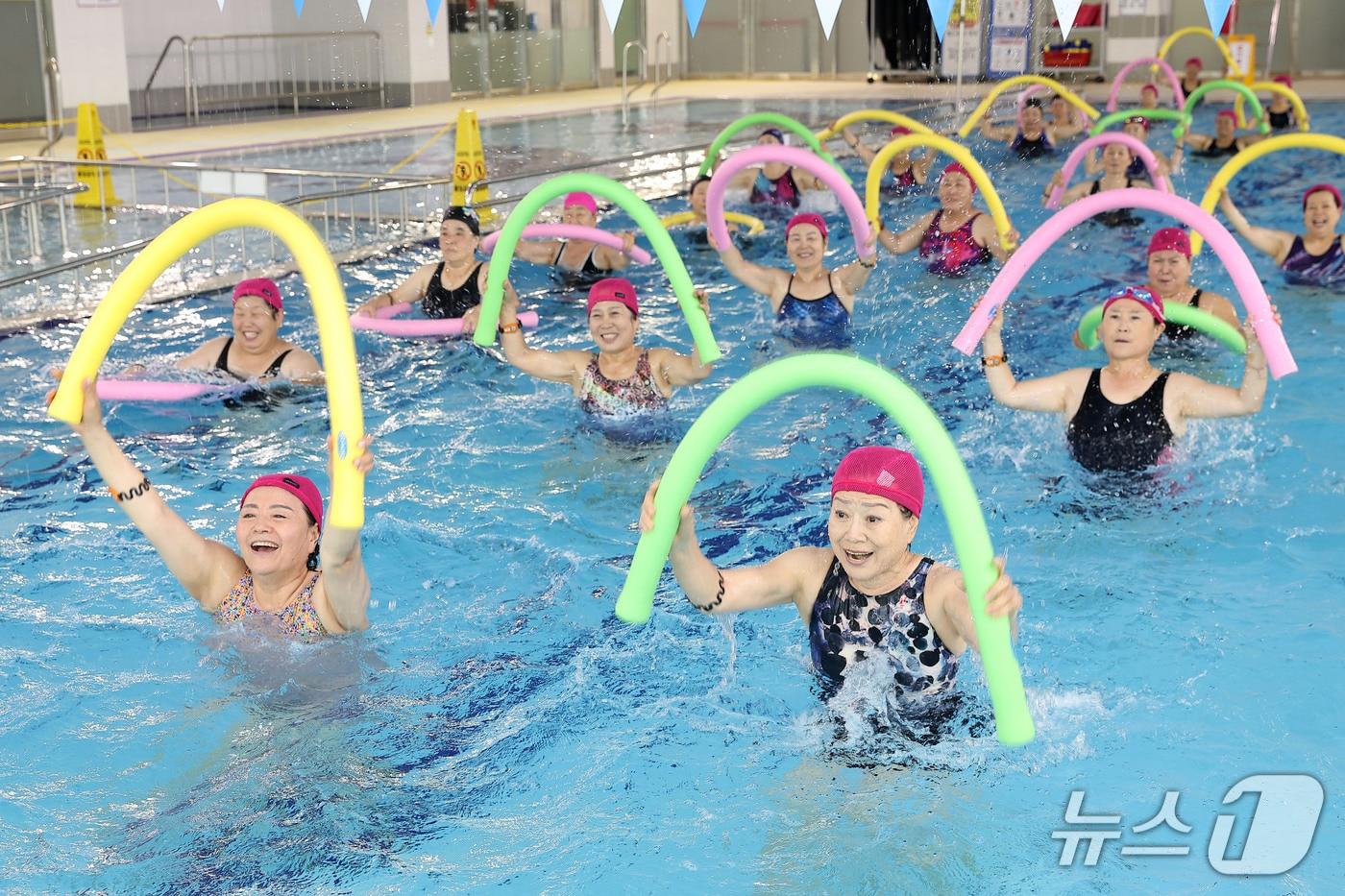 하남다누리체육센터 아쿠아에어로빅 강좌 모습. &#40;광주 광산구 제공. 재판매 및 DB 금지&#41;
