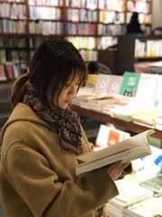 본문 이미지 - '죽고 싶지만 떡볶이는 먹고 싶어' 작가 백세희 씨(35).(한국장기조직기증원 제공)