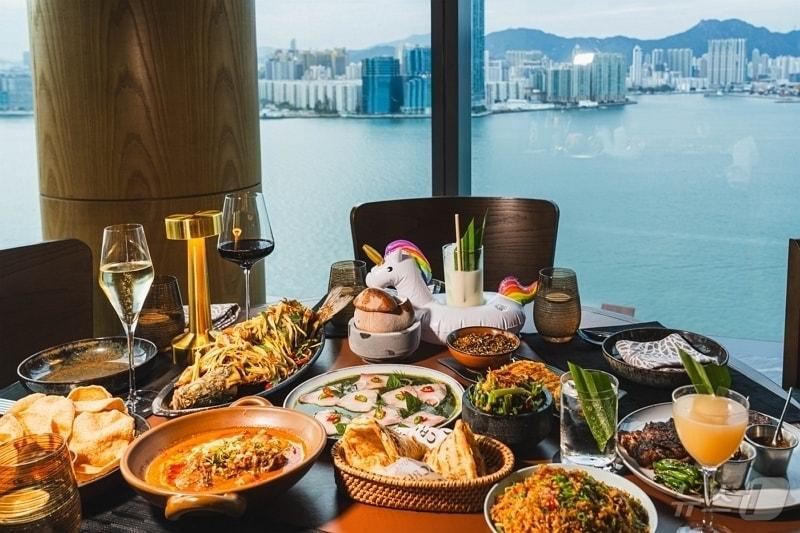 본문 이미지 - 하얏트센트릭홍콩의 루프톱&#40;하나투어 제공&#41; 