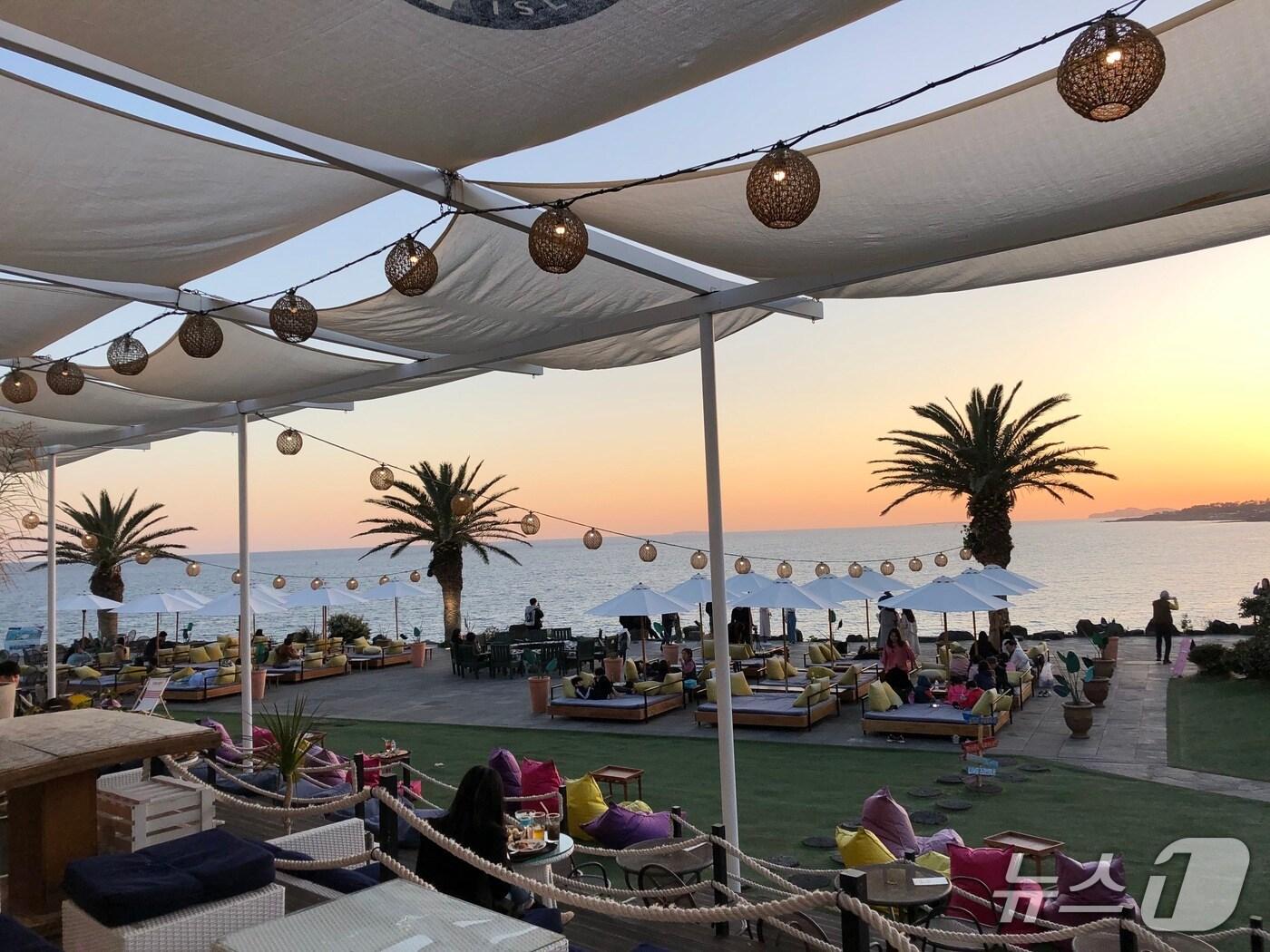 본문 이미지 - 더 클리프.&#40;제주관광공사 제공, 재판매 및 DB 금지&#41;