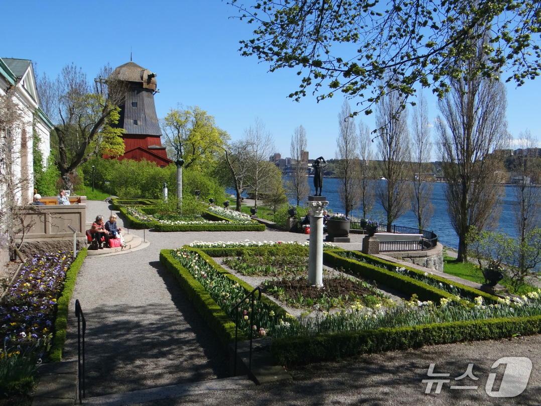 본문 이미지 - 에우옌 스웨덴 왕자가 거주하며 작업실로 쓴 발데마르스우데&#40;schwedentipps&#41; ⓒ 뉴스1