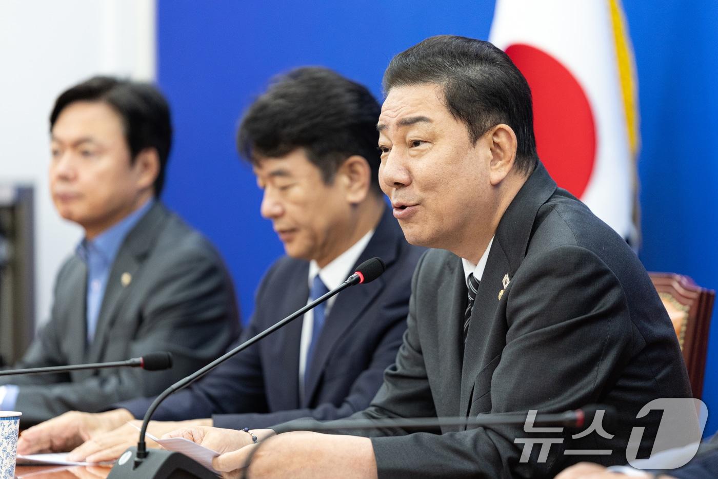 김병기 더불어민주당 원내대표가 지난 19일 서울 여의도 국회에서 열린 국정감사 기자간담회에서 모두발언하고 있다. 2025.10.19/뉴스1 ⓒ News1 이승배 기자