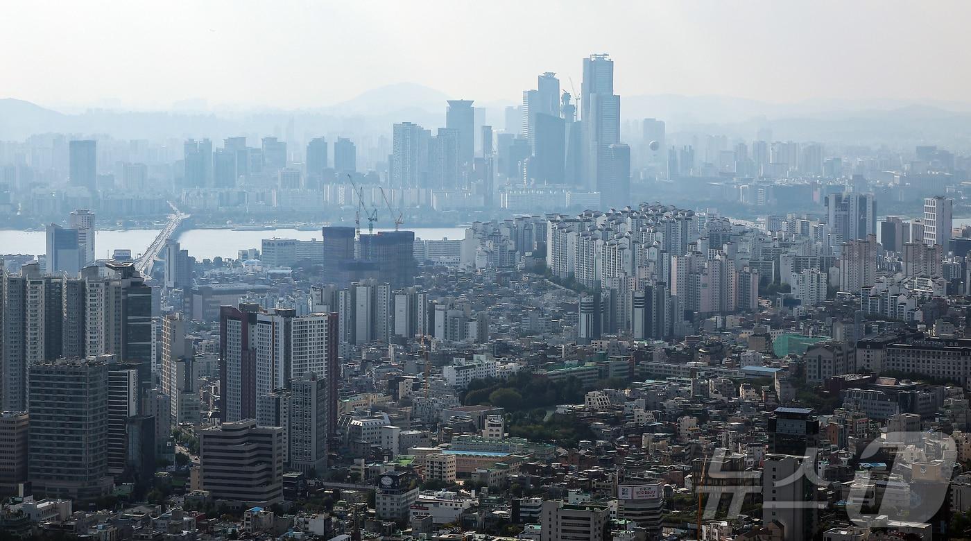 서울 중구 남산에서 바라본 아파트 단지.&#40;자료사진&#41;/뉴스1 ⓒ News1 김진환 기자
