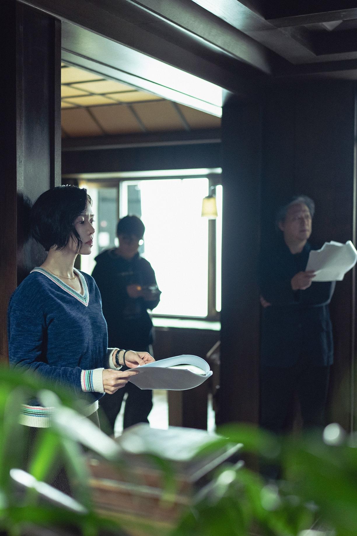 본문 이미지 - '어쩔수가없다' 스틸 컷