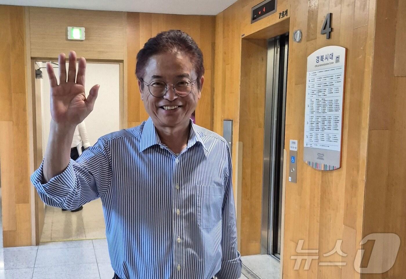 이철우 경북지사는 2일 2025년 추석을 맞아 도민에게 전하는 메시지를 통해 “풍성한 한가위가 되길 기원한다”며 따뜻한 인사를 전했다. ⓒ News1 김대벽기자