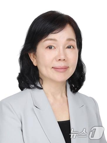 본문 이미지 - 이재명 대통령이 2일 개인정보보호위원장에 송경희 성균관대 AI센터장을 임명했다. &#40;대통령실 제공. 재판매 및 DB 금지&#41; 2025.10.2/뉴스1 ⓒ News1 허경 기자