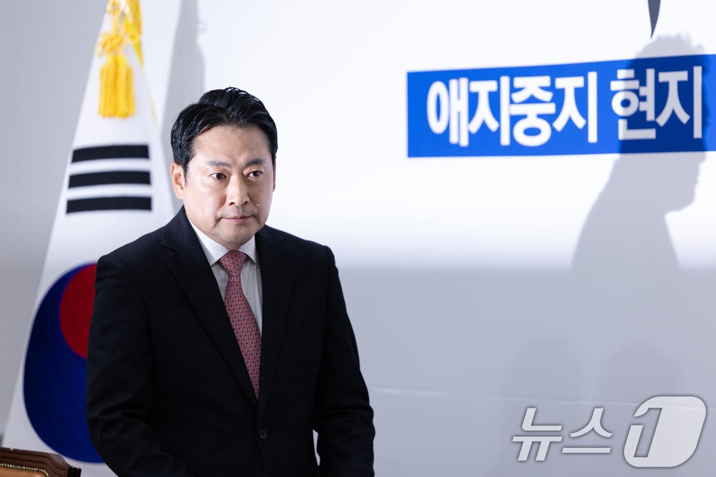 장동혁 국민의힘 대표가 20일 서울 여의도 국회에서 열린 최고위원회의에 참석하고 있다. 2025.10.20/뉴스1 ⓒ News1 이승배 기자