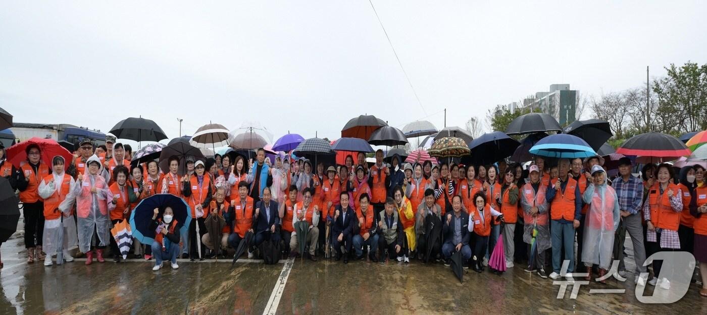 본문 이미지 - 강경젓갈축제 자원봉사자 발대식(논산시 제공.재판매 및 DB금지)/뉴스1