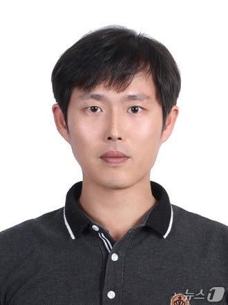 본문 이미지 - 국립공주대학교 식물자원학과 이만보 박사. (국립공주대 제공. 재판매 및 DB금지) 2025.10.20/뉴스1