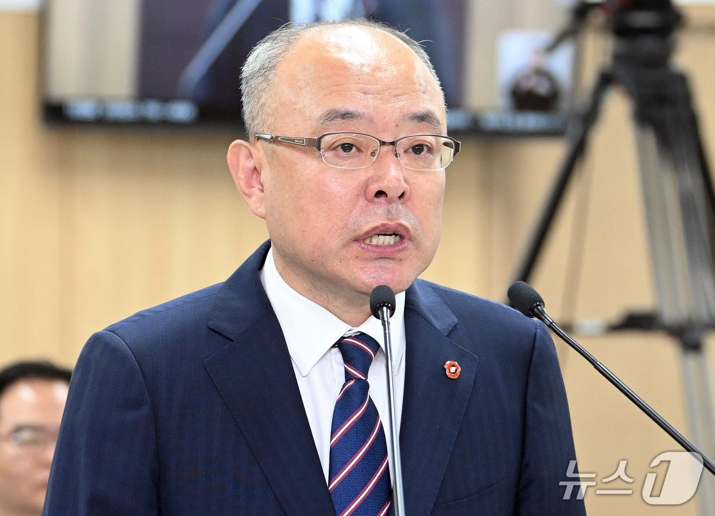 본문 이미지 - 강기탁 제주특별자치도 감사위원장.(제주특별자치도의회 제공, 재판매 및 DB 금지)