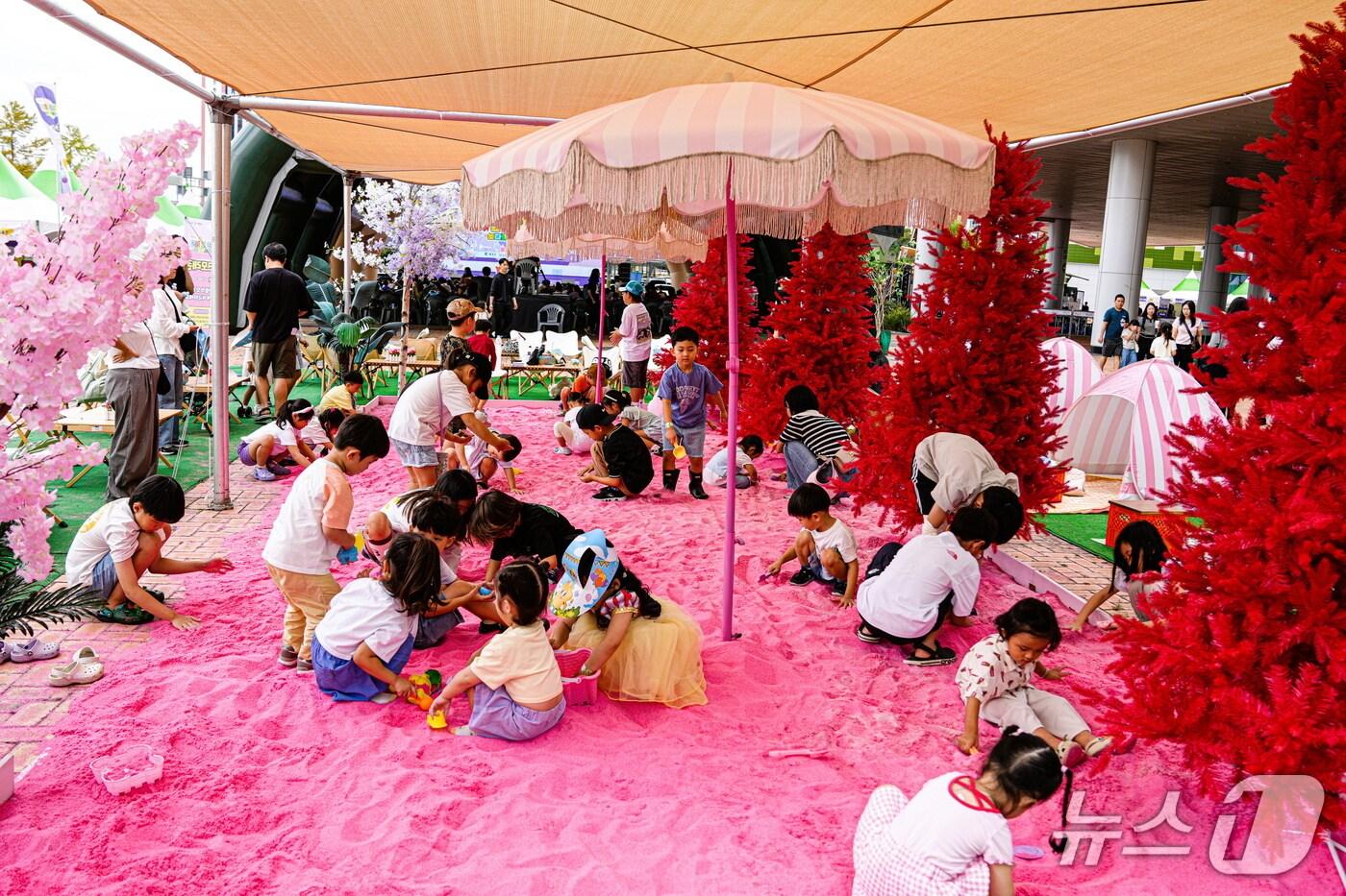 대구 달성군은 오는 25~26일 강정보 디아크 광장 일대에서 'YES 키즈존' 행사를 개최한다.(대구 달성군 제공. 재판매 및 DB금지)